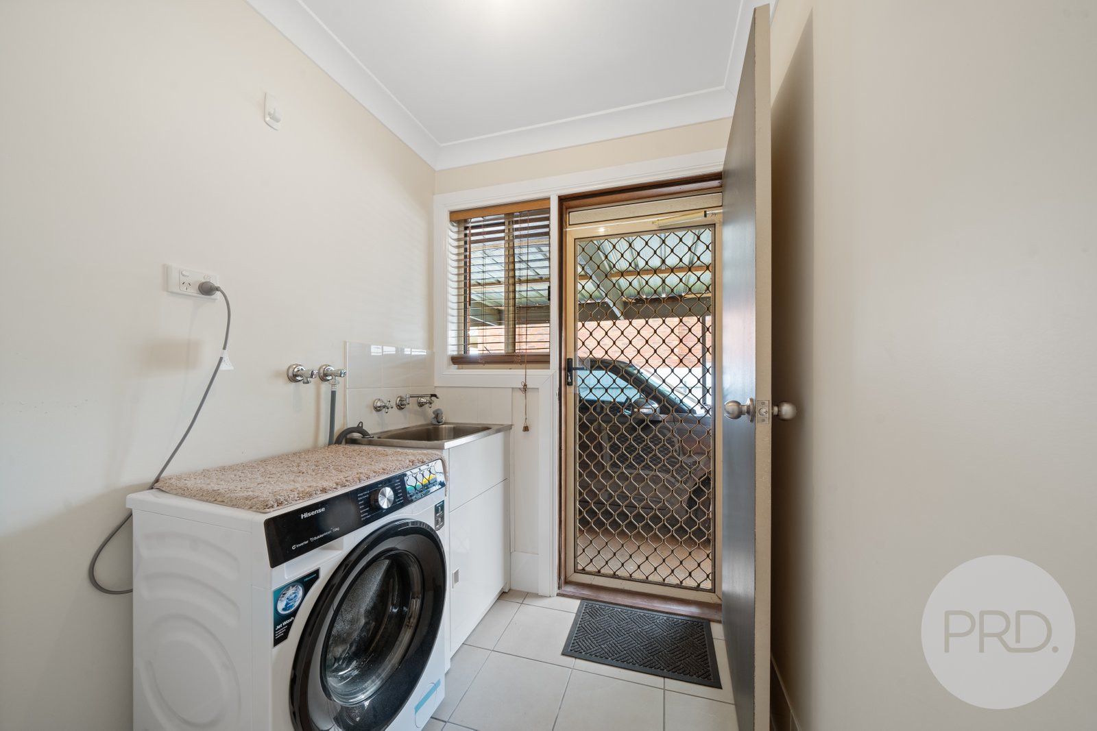 24 Wiradjuri Crescent WAGGA WAGGA 10
