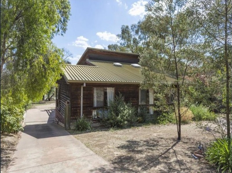 24 Wirth Street FLORA HILL 3