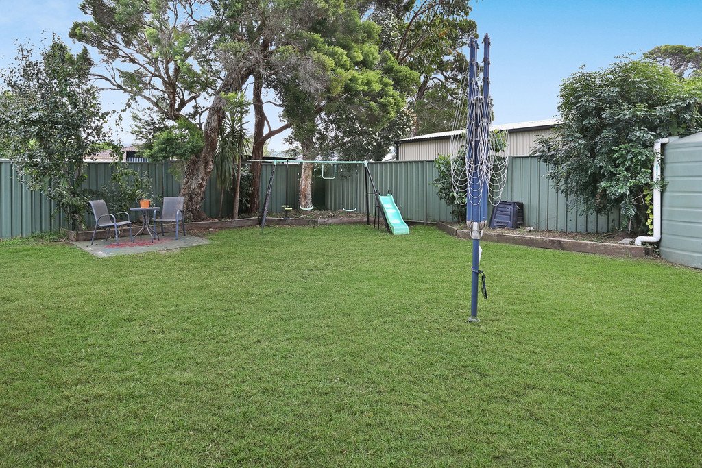 24 Wollonyuh Crescent HORSLEY 4