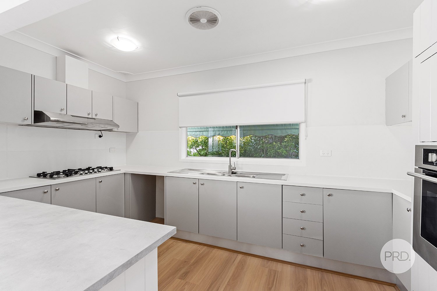 24 Wonoona Parade West  OATLEY 2