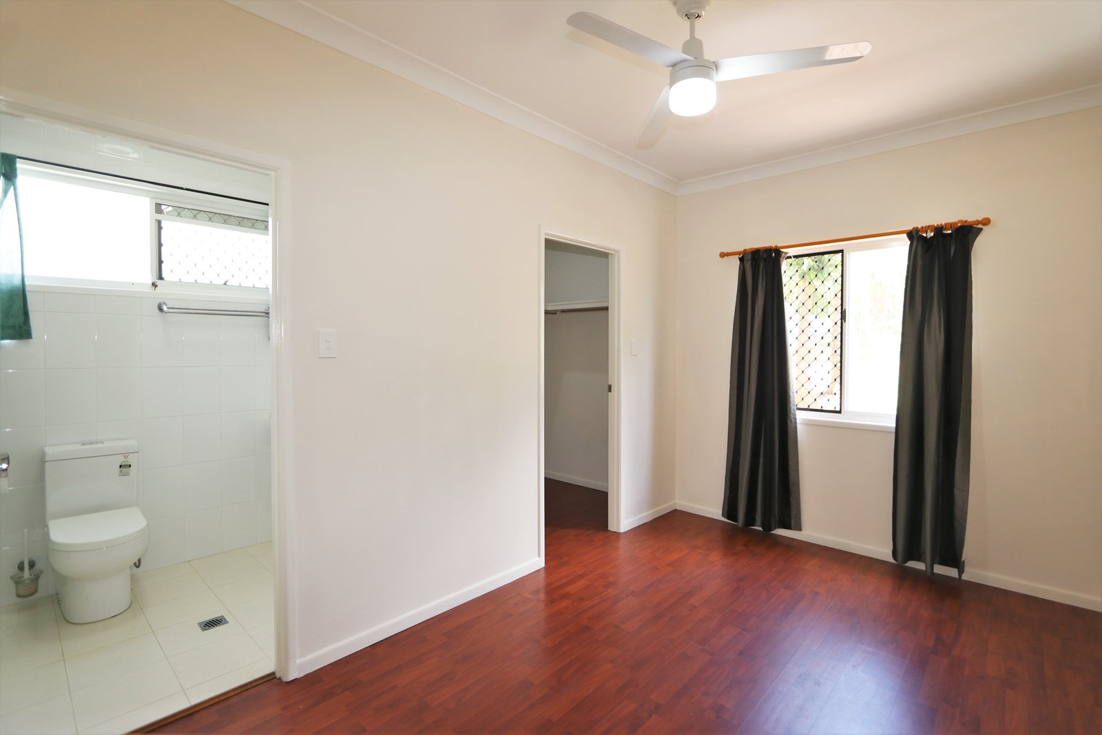 24 Woomera Crescent SOUTHPORT 11
