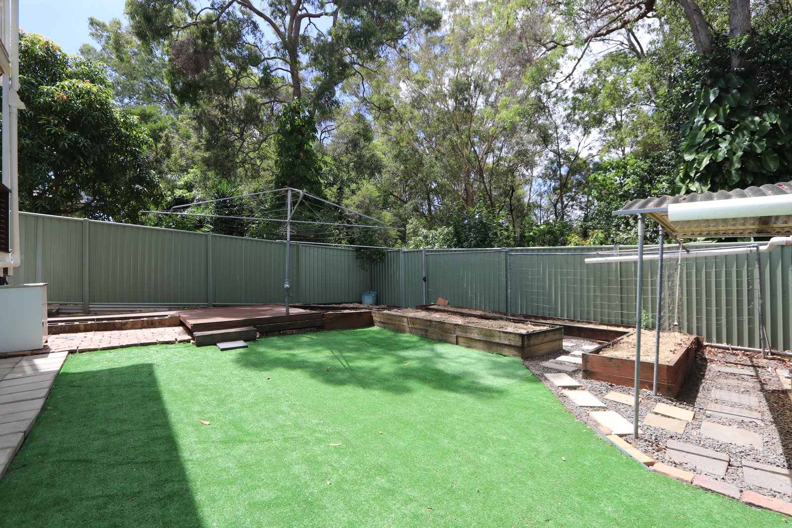 24 Woomera Crescent SOUTHPORT 32