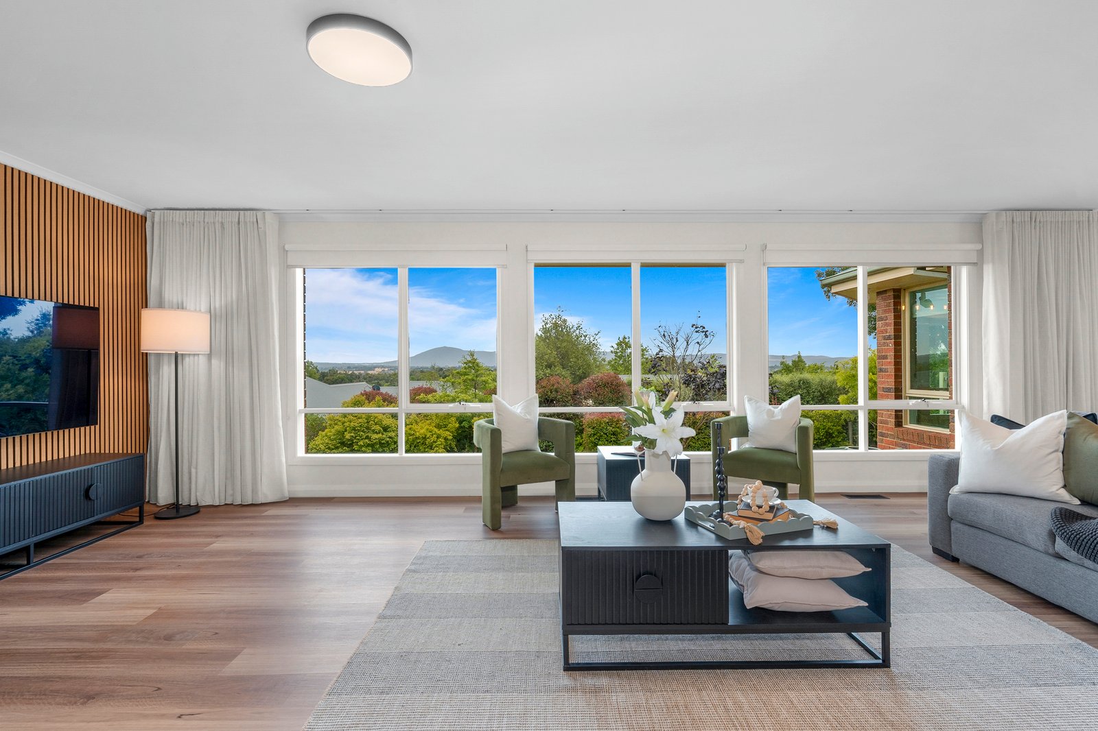 Real Estate and Property in 24 Wyralla Crescent, Gisborne, VIC