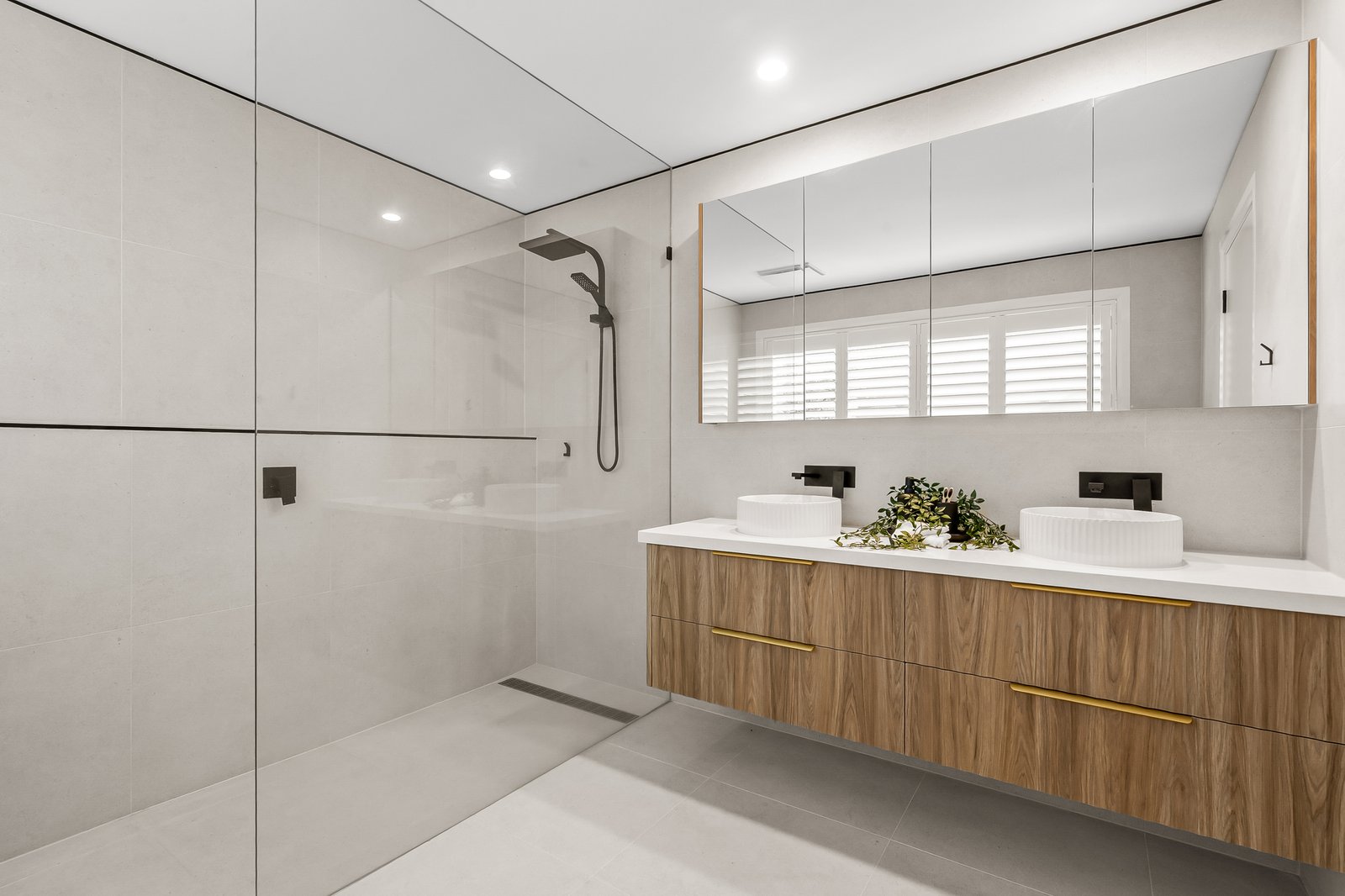 Real Estate and Property in 24 Wyralla Crescent, Gisborne, VIC