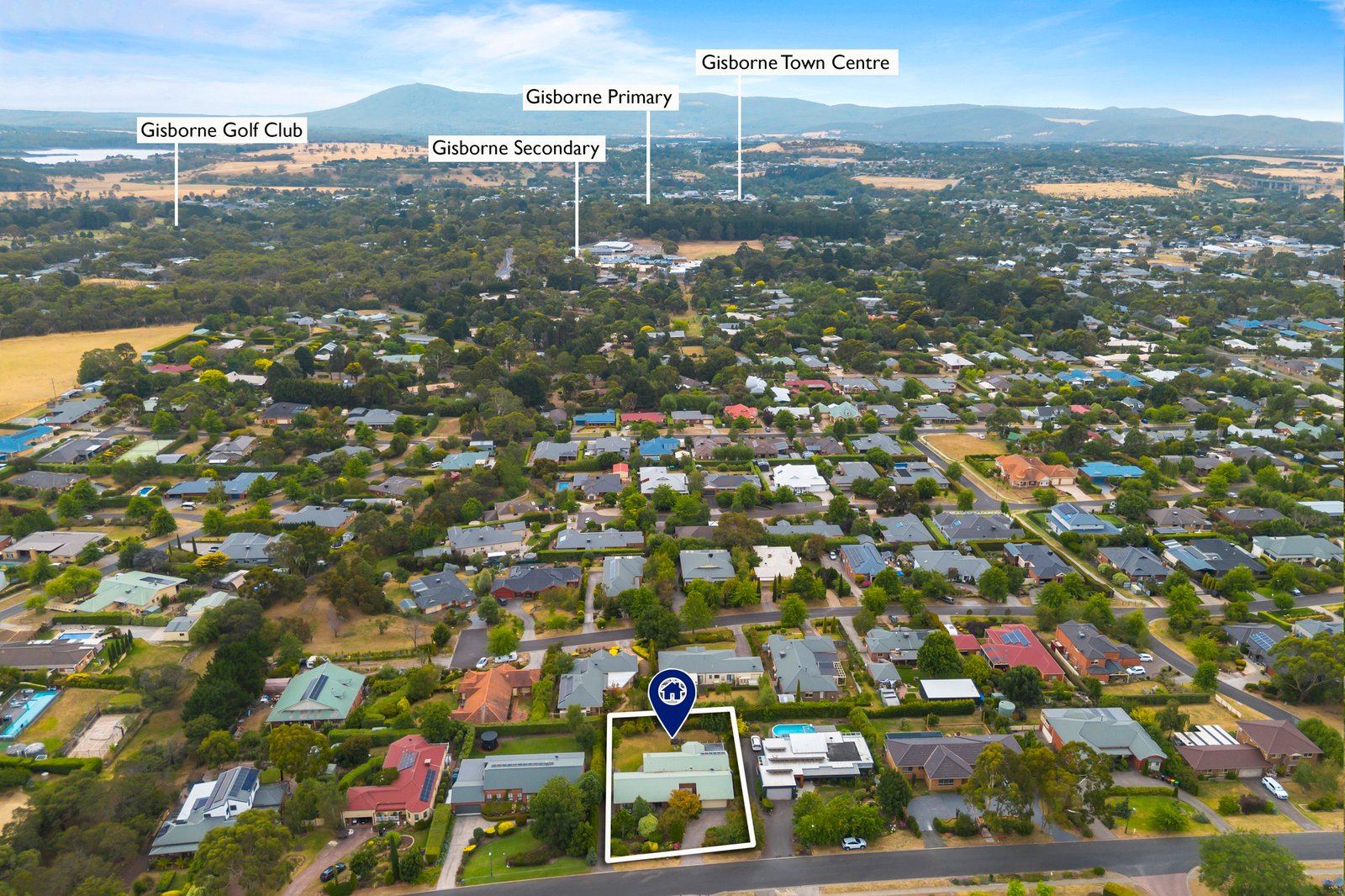 Real Estate and Property in 24 Wyralla Crescent, Gisborne, VIC