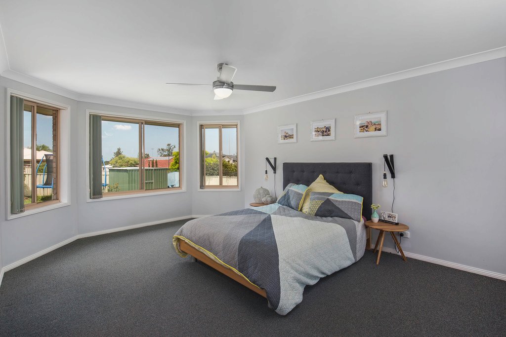 24 Yaldara Avenue THORNTON 16