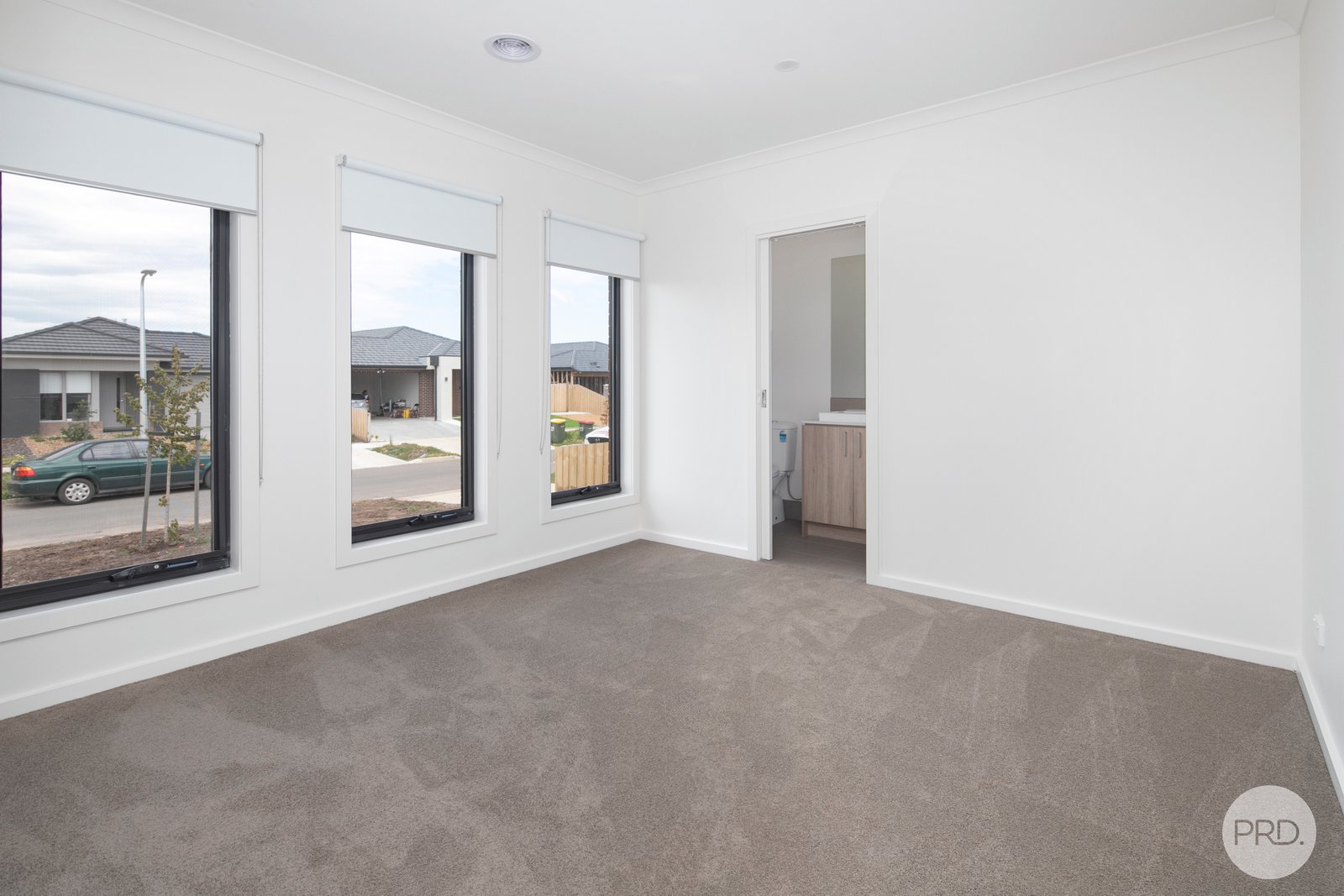 24 Yolanda Street BONSHAW 4