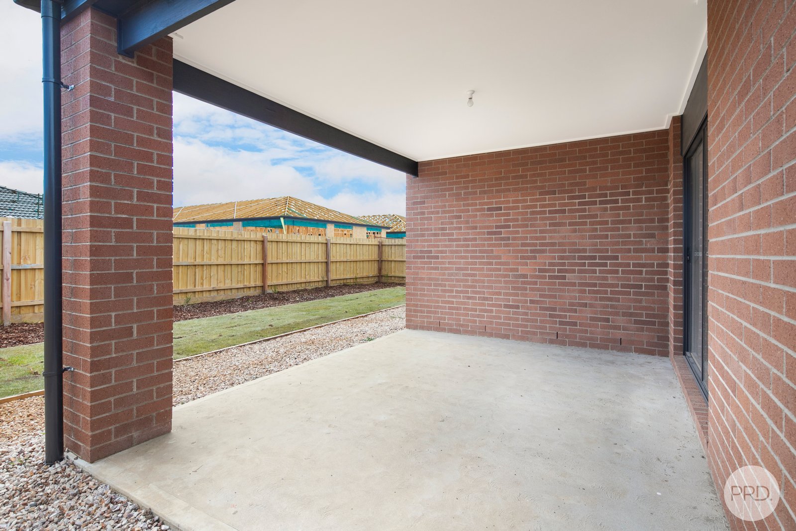 24 Yolanda Street BONSHAW 12