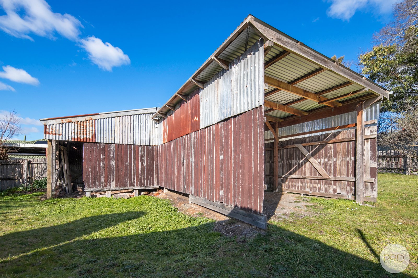 24 York Street GOLDEN POINT 8