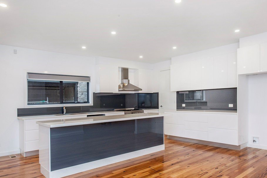 Gallery: 2/4 Yunki Court