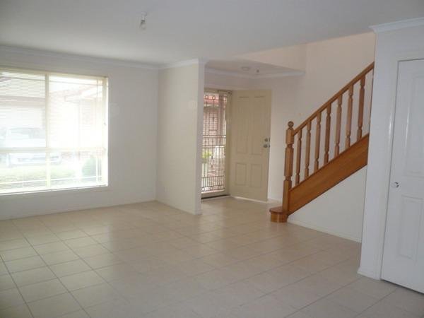 Gallery: 2/40-42 Kingsville Street