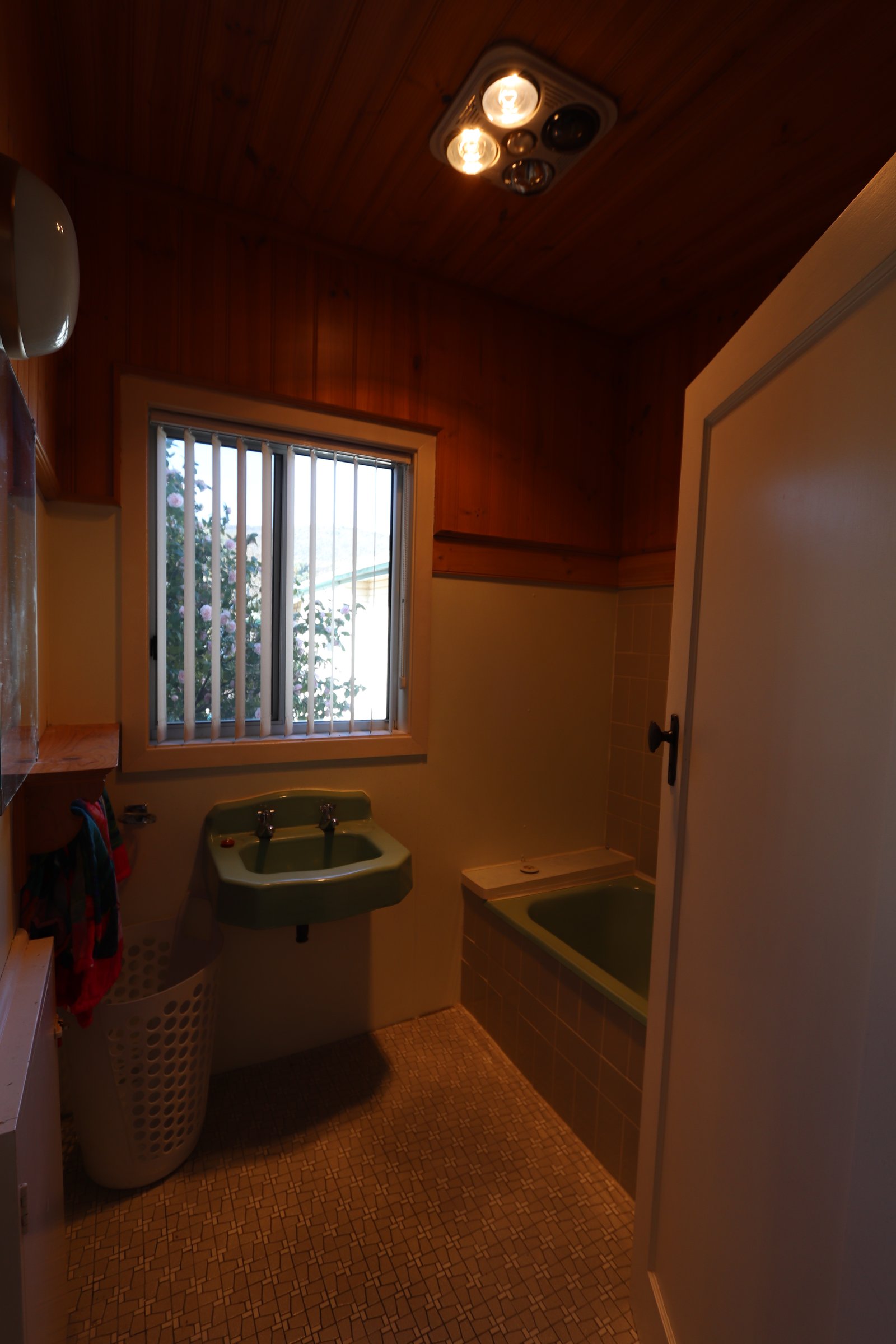 2/40 Bridge St  TUMBARUMBA 10