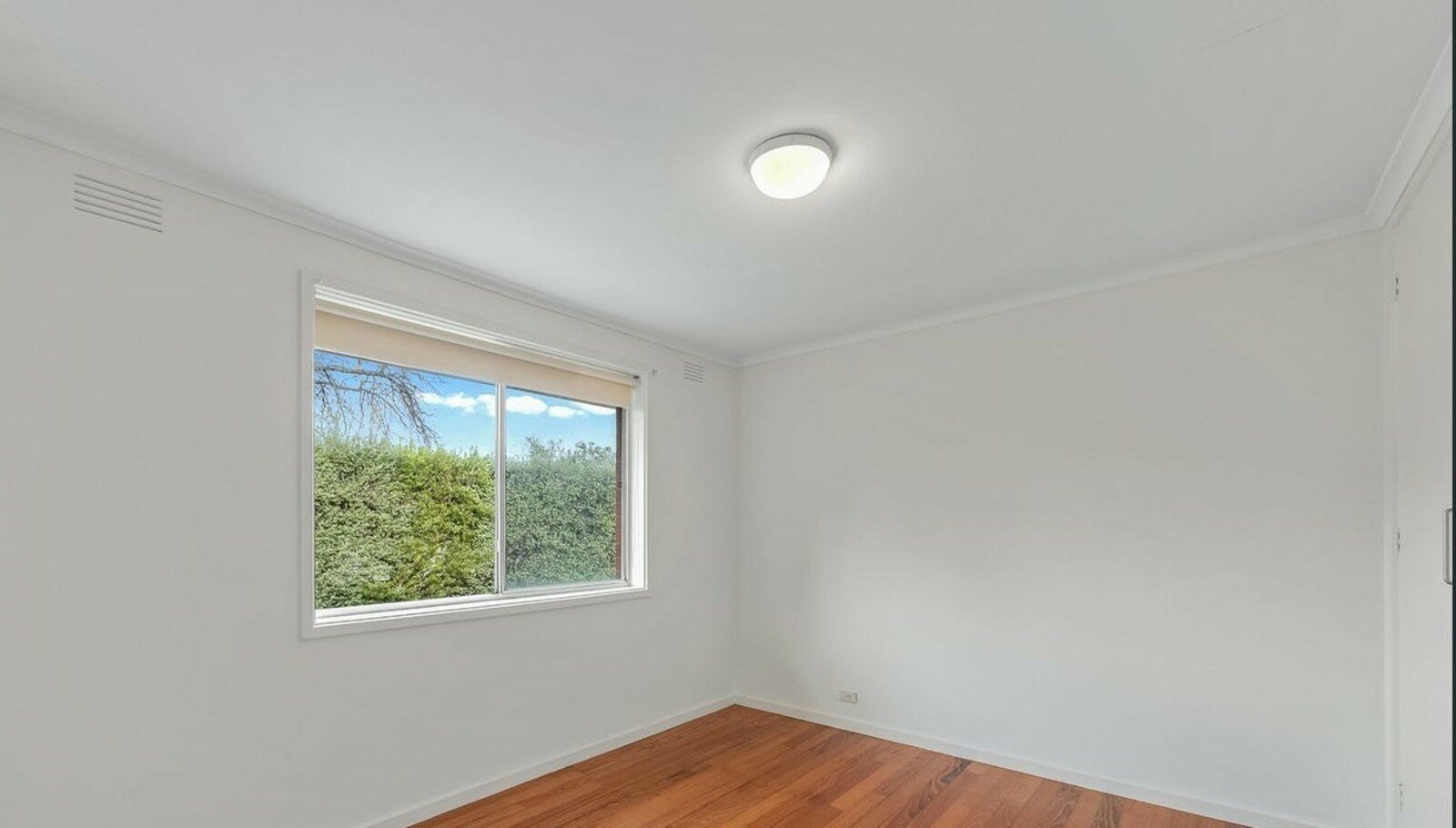 2/40 Cook Road, Mitcham, 3132
