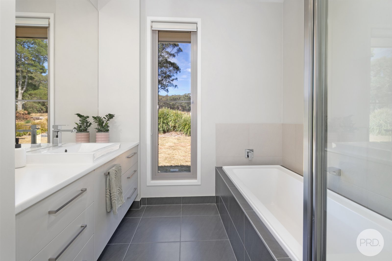 240 Creswick - Dean Road DEAN 12