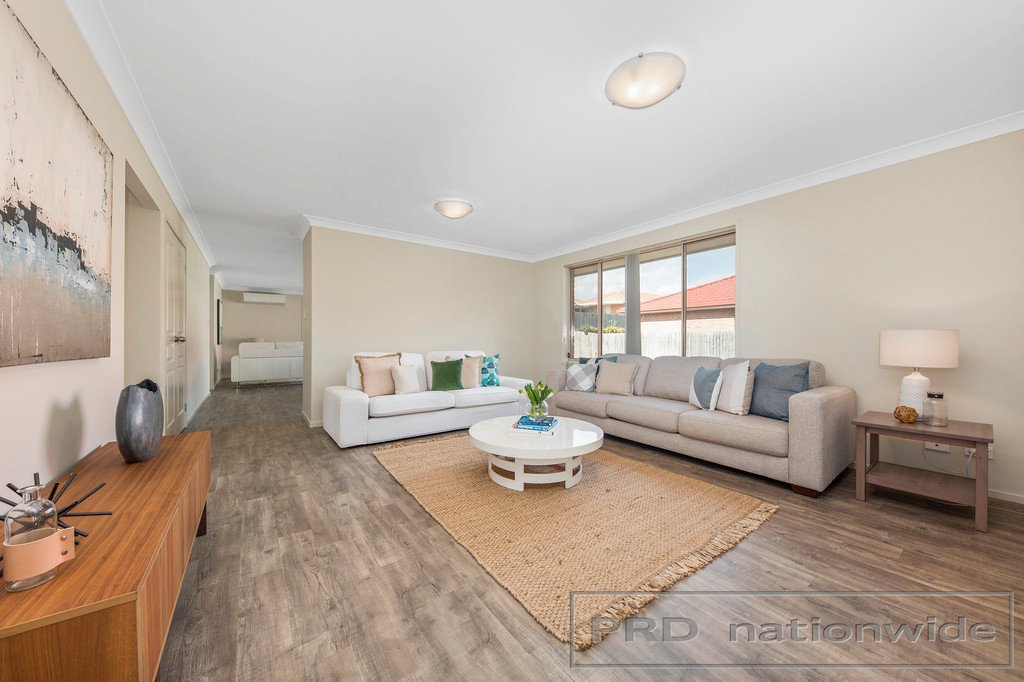 240 Denton Park Drive ABERGLASSLYN 2