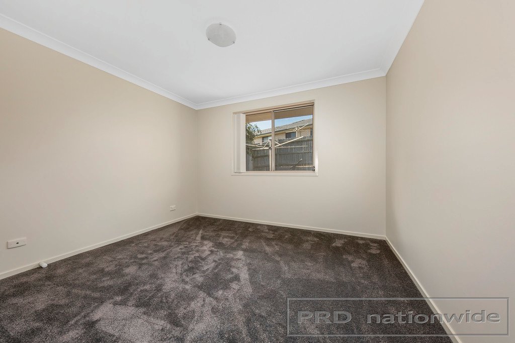 240 Denton Park Drive ABERGLASSLYN 10
