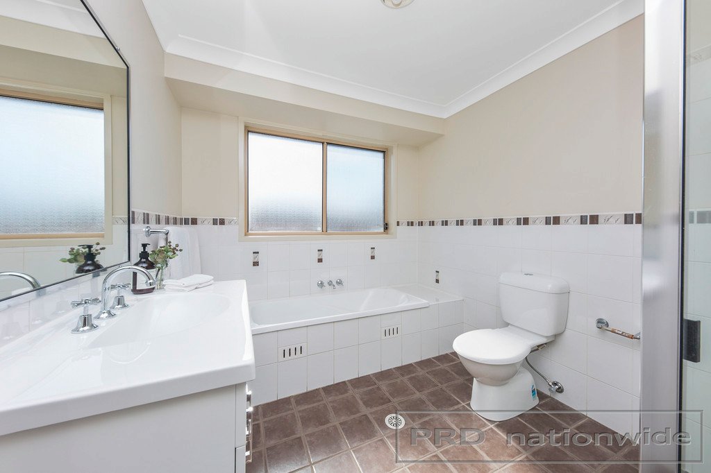 240 Denton Park Drive ABERGLASSLYN 11