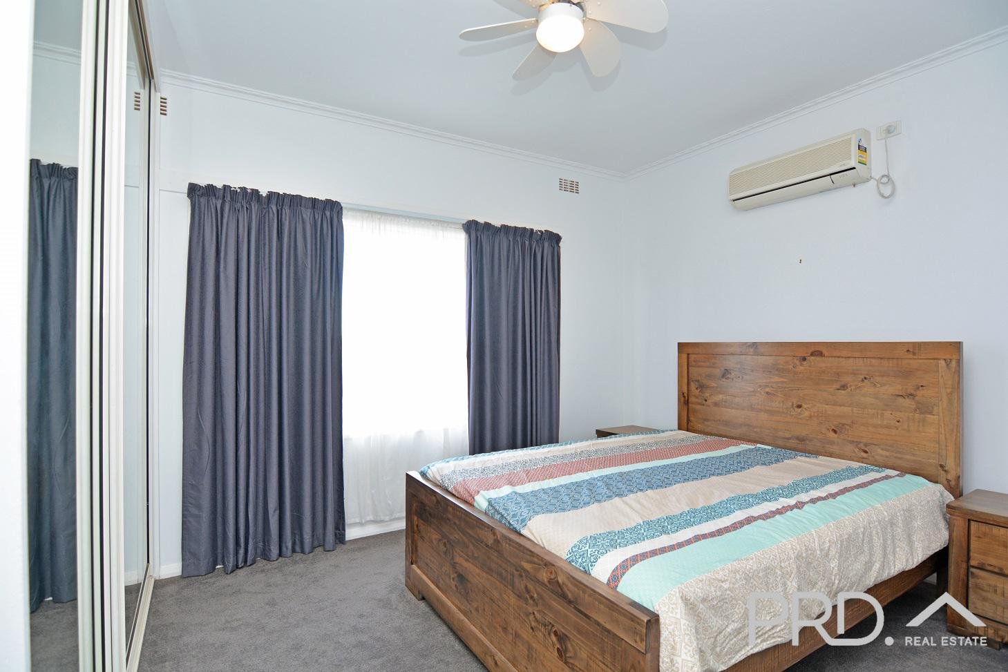 240 Dewry Avenue IRYMPLE 9