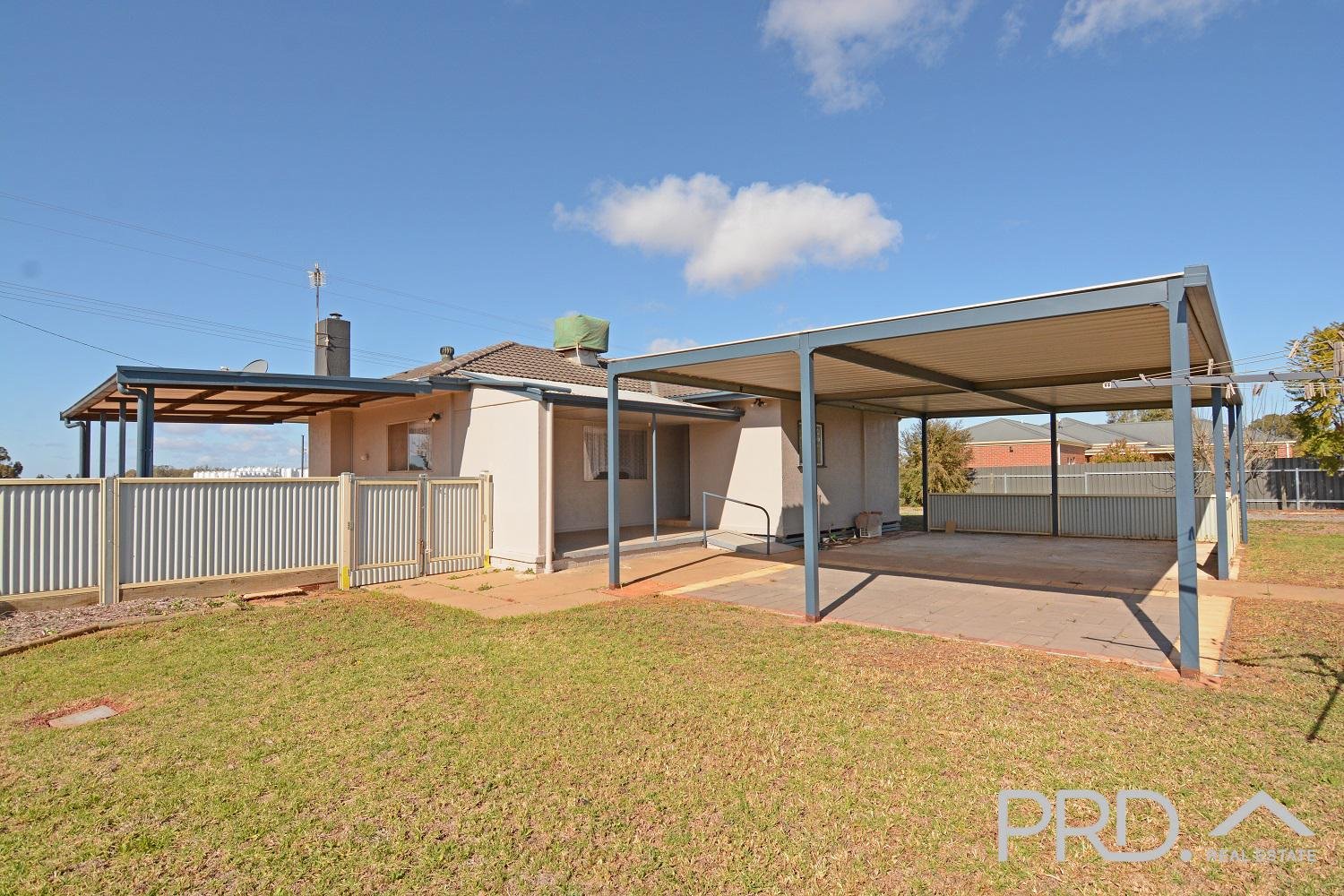 240 Dewry Avenue IRYMPLE 13