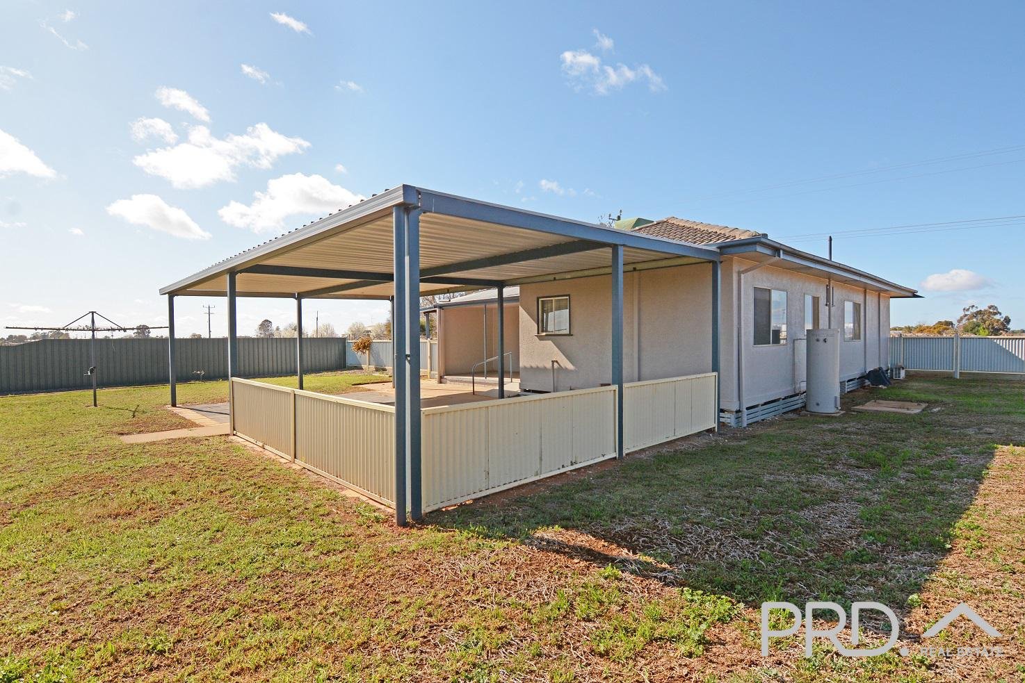 240 Dewry Avenue IRYMPLE 14