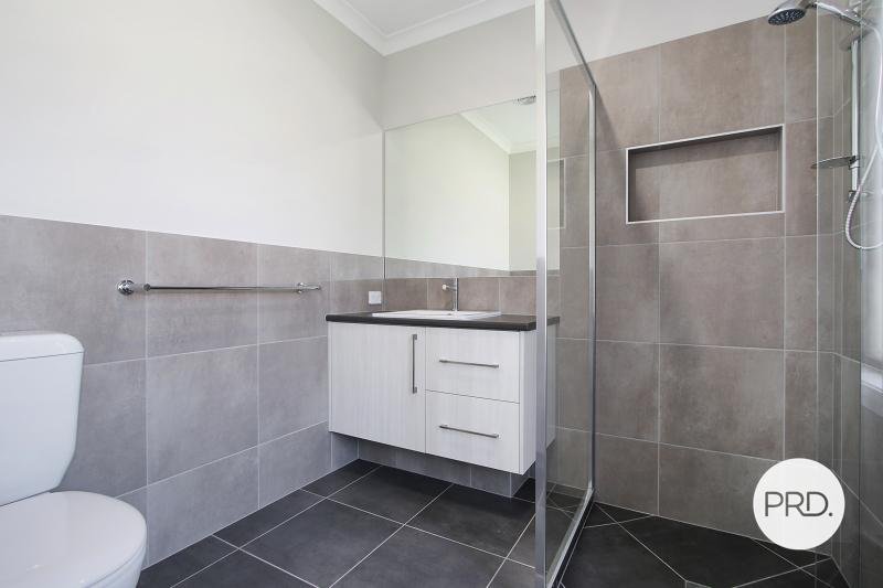 240 Forest Drive THURGOONA 5