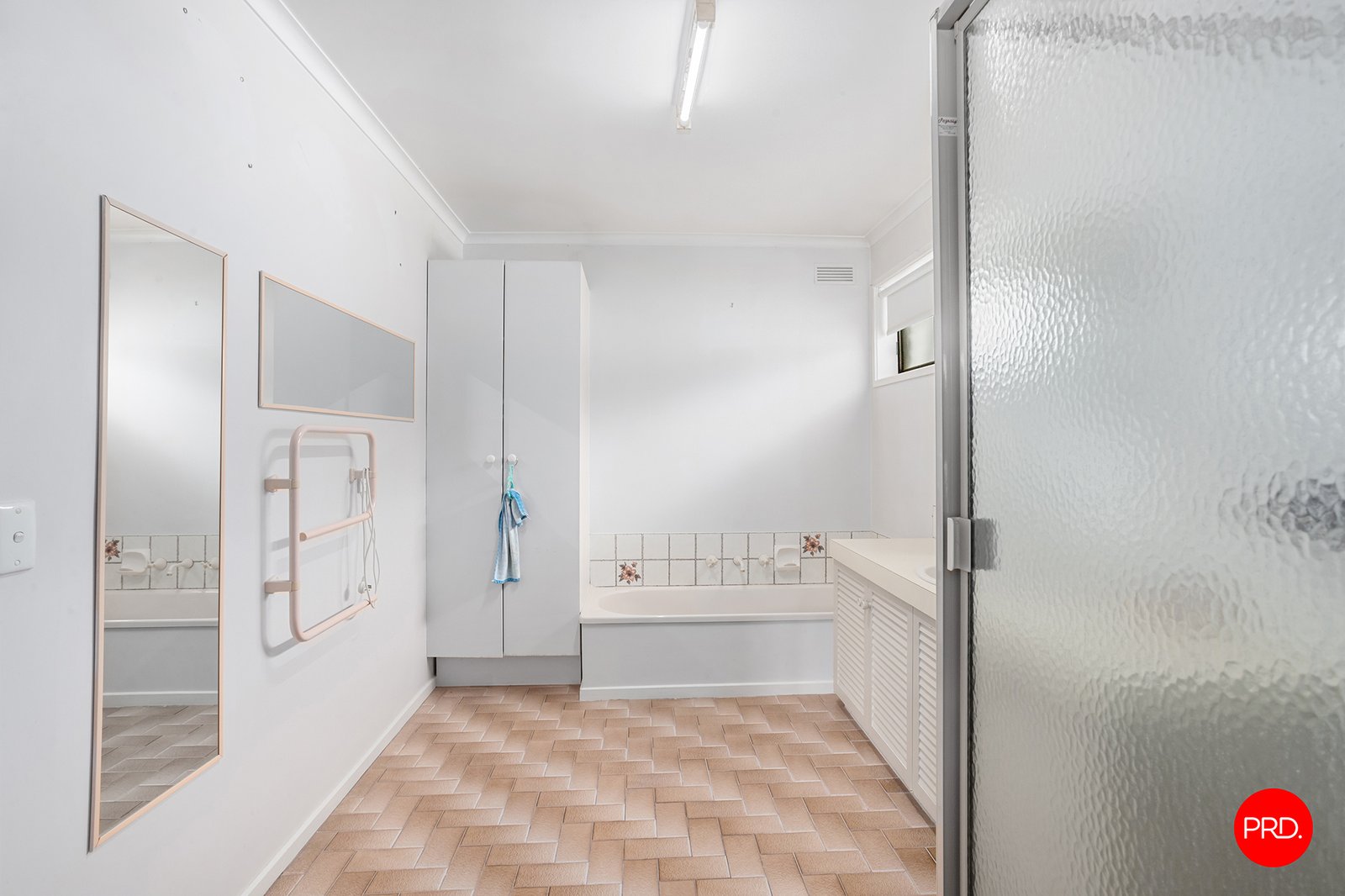 240 Holdsworth Road NORTH BENDIGO 9