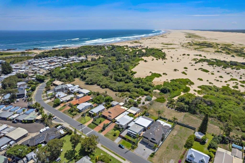 2/40 James Paterson Street ANNA BAY 3