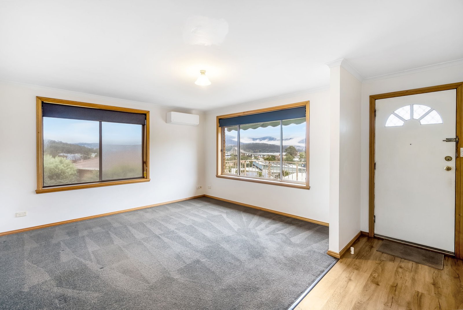 2/40 Loinah Crescent MONTAGU BAY 3