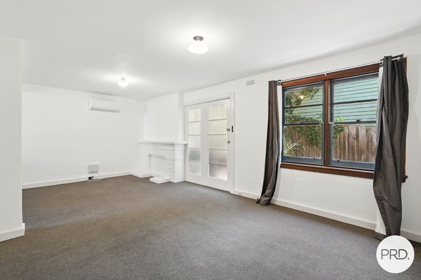 2/40 Lower Jordan Hill Road WEST HOBART 8