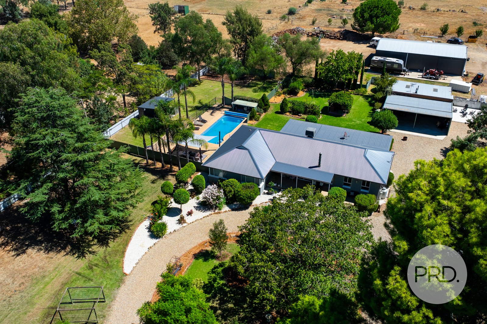240 Mitchell Road LAKE ALBERT 1