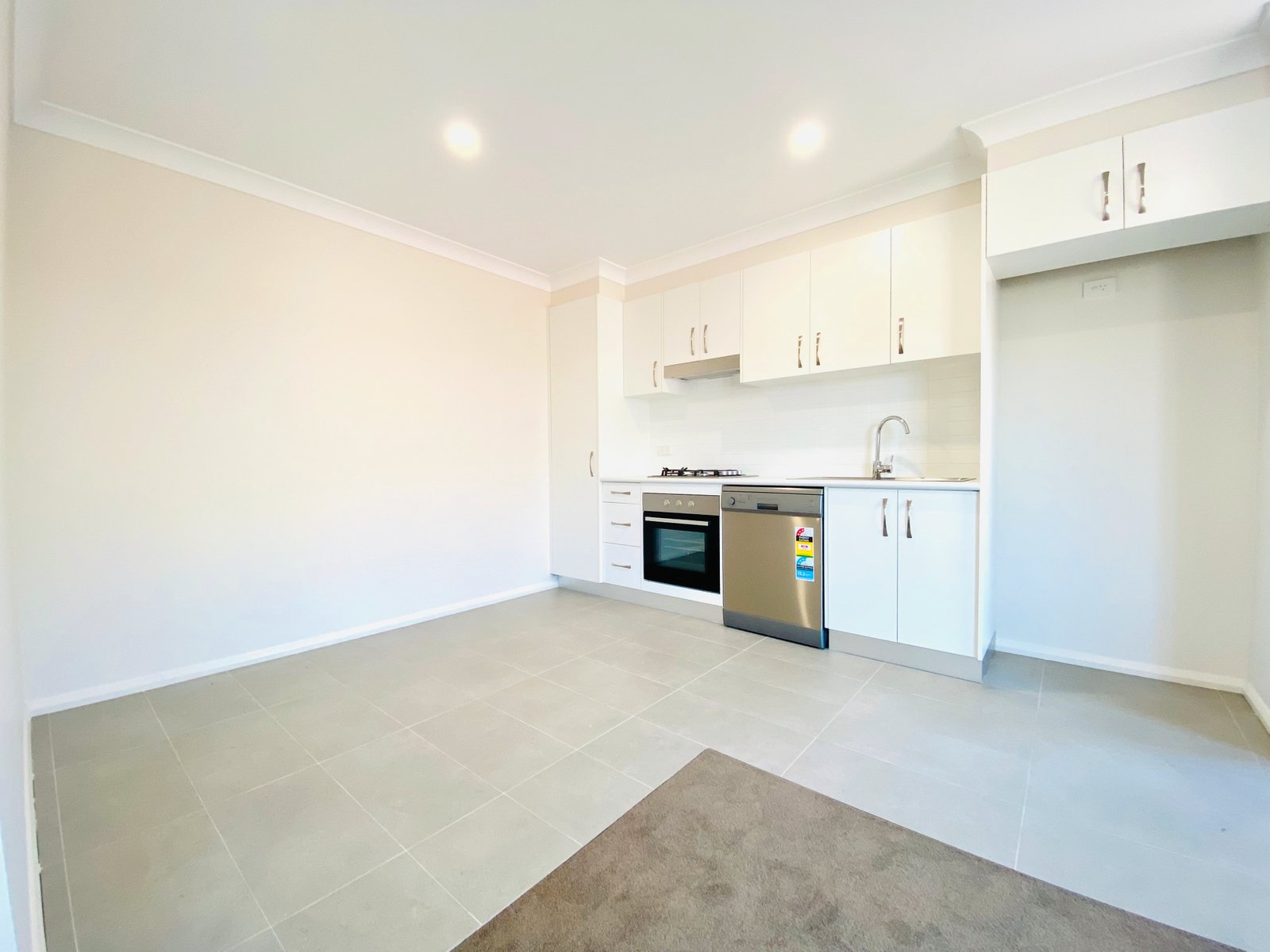 2/40 Reginald Drive TAMWORTH 3