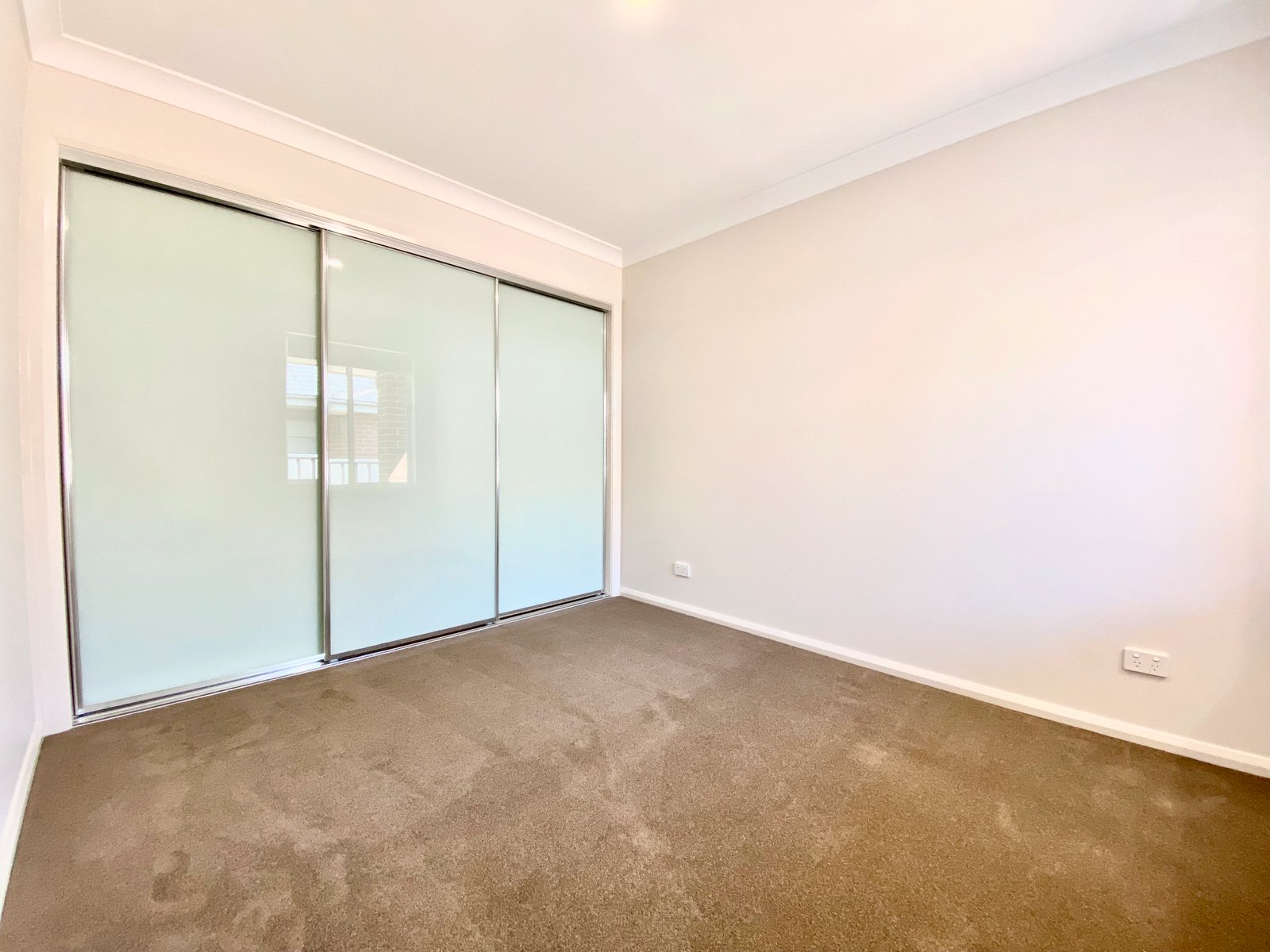 2/40 Reginald Drive TAMWORTH 6