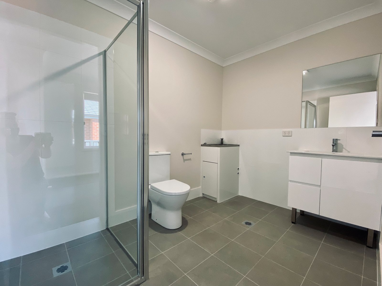 2/40 Reginald Drive TAMWORTH 7