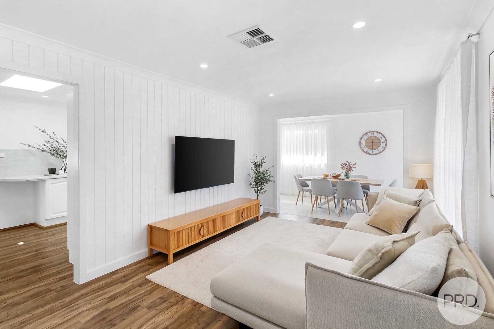 240 Sandy Point Road SALAMANDER BAY 2