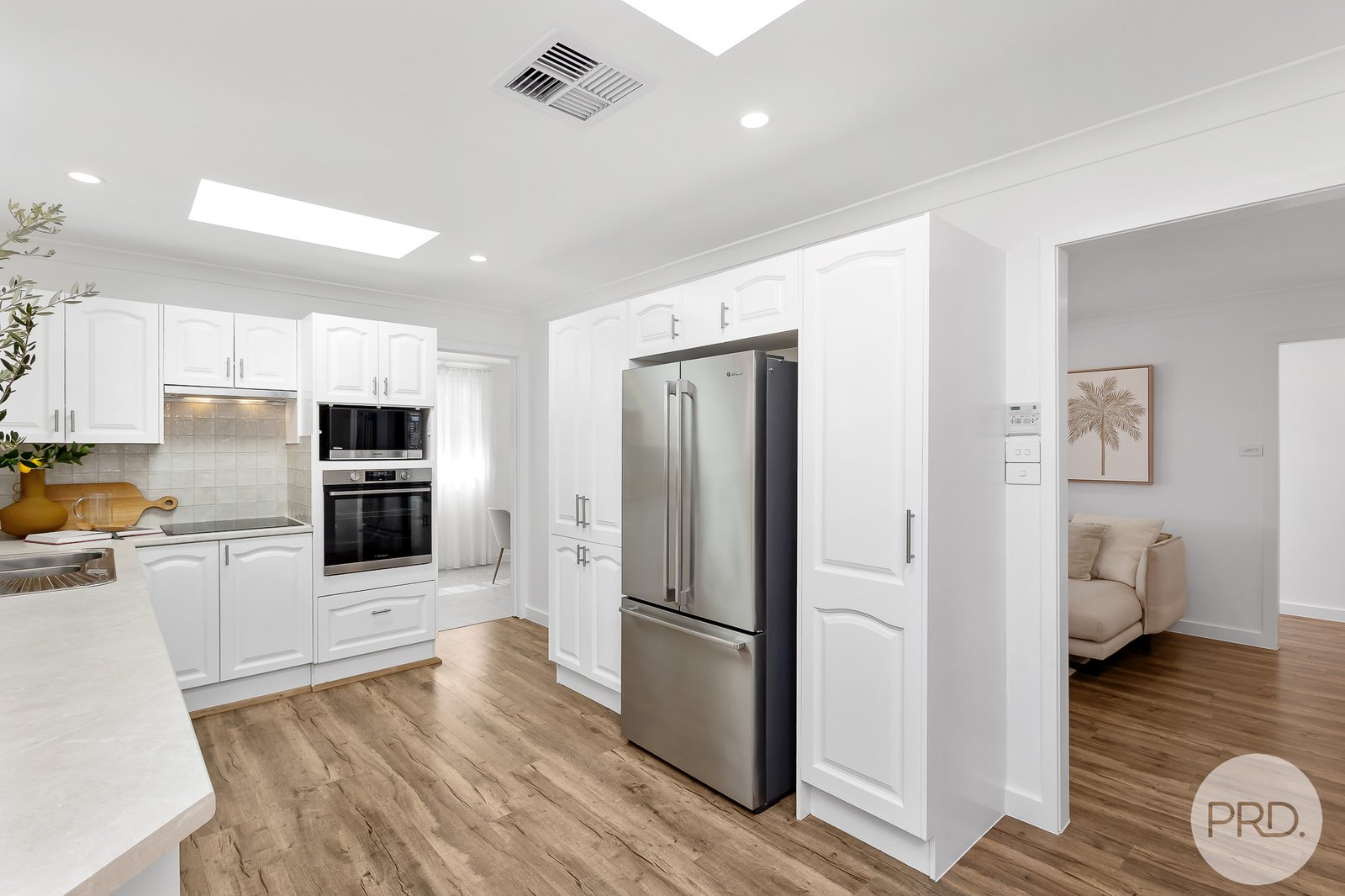 240 Sandy Point Road SALAMANDER BAY 5