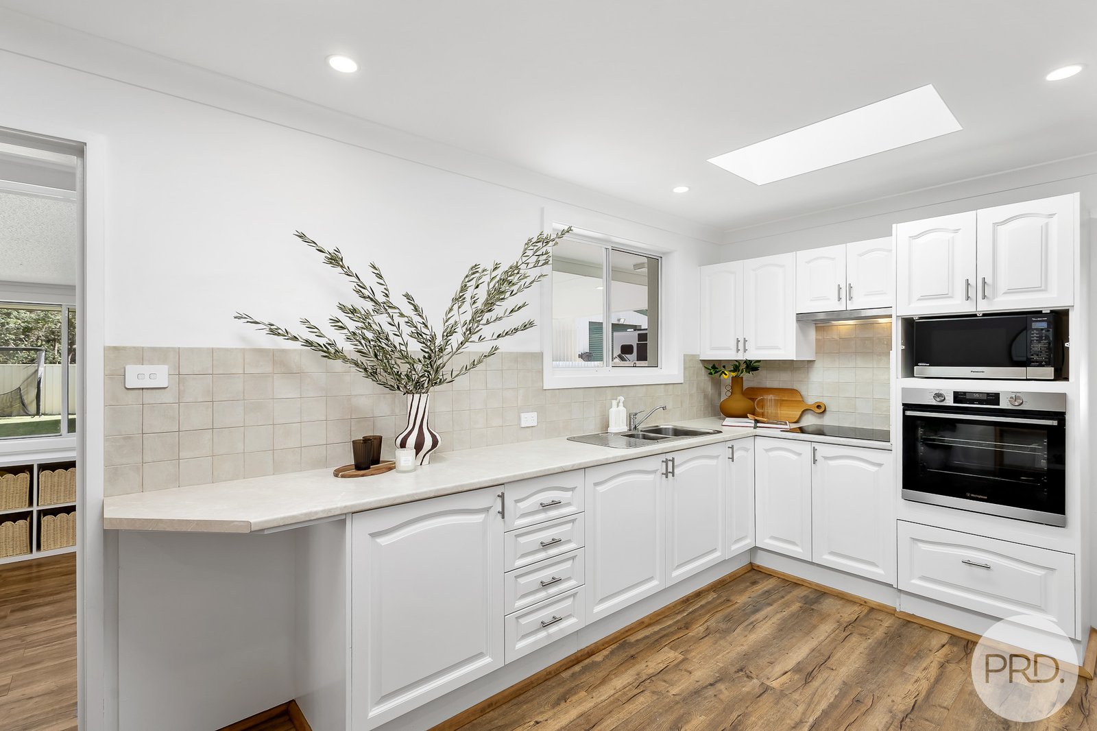 240 Sandy Point Road SALAMANDER BAY 6