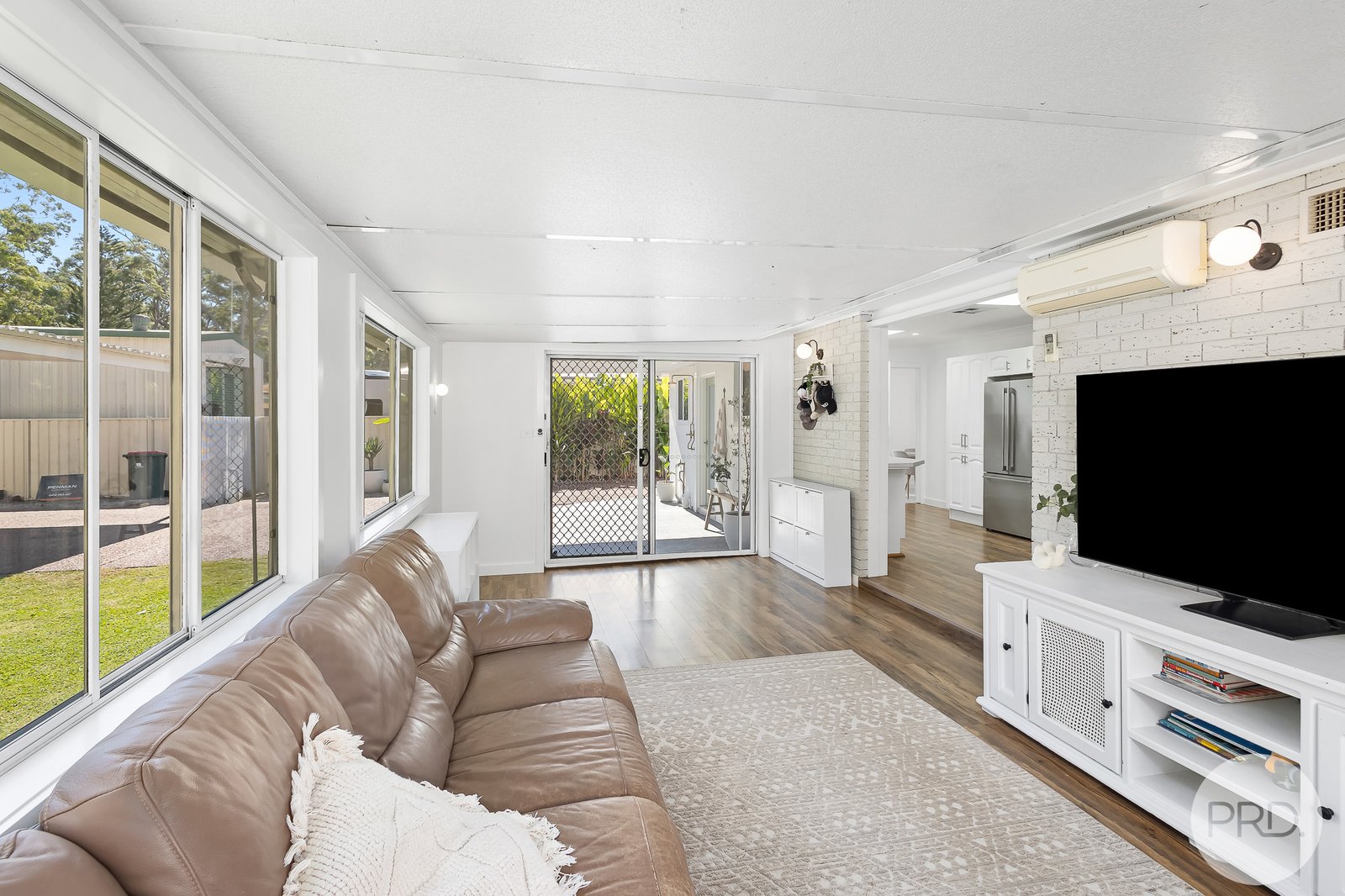 240 Sandy Point Road SALAMANDER BAY 7