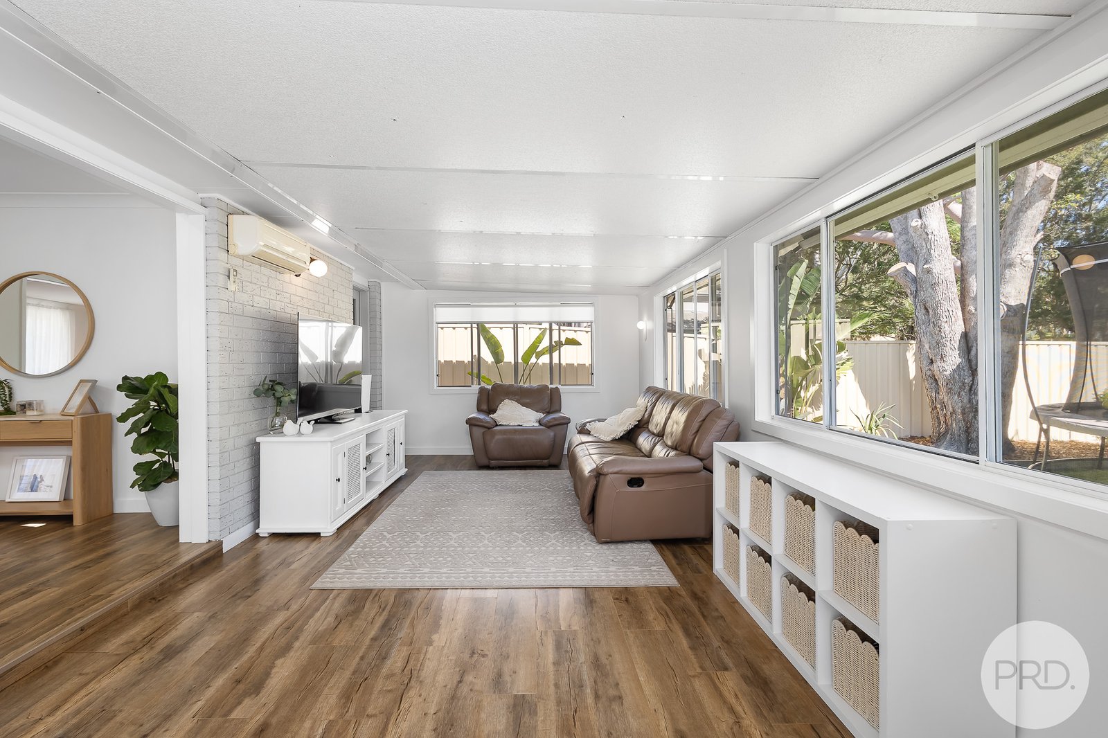 240 Sandy Point Road SALAMANDER BAY 8