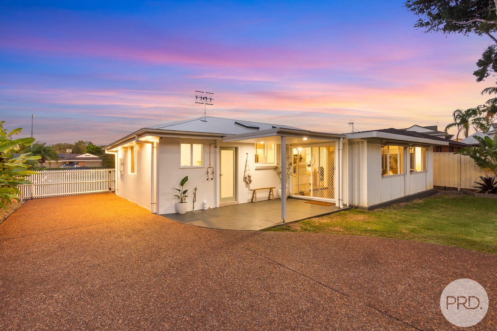 240 Sandy Point Road SALAMANDER BAY 17