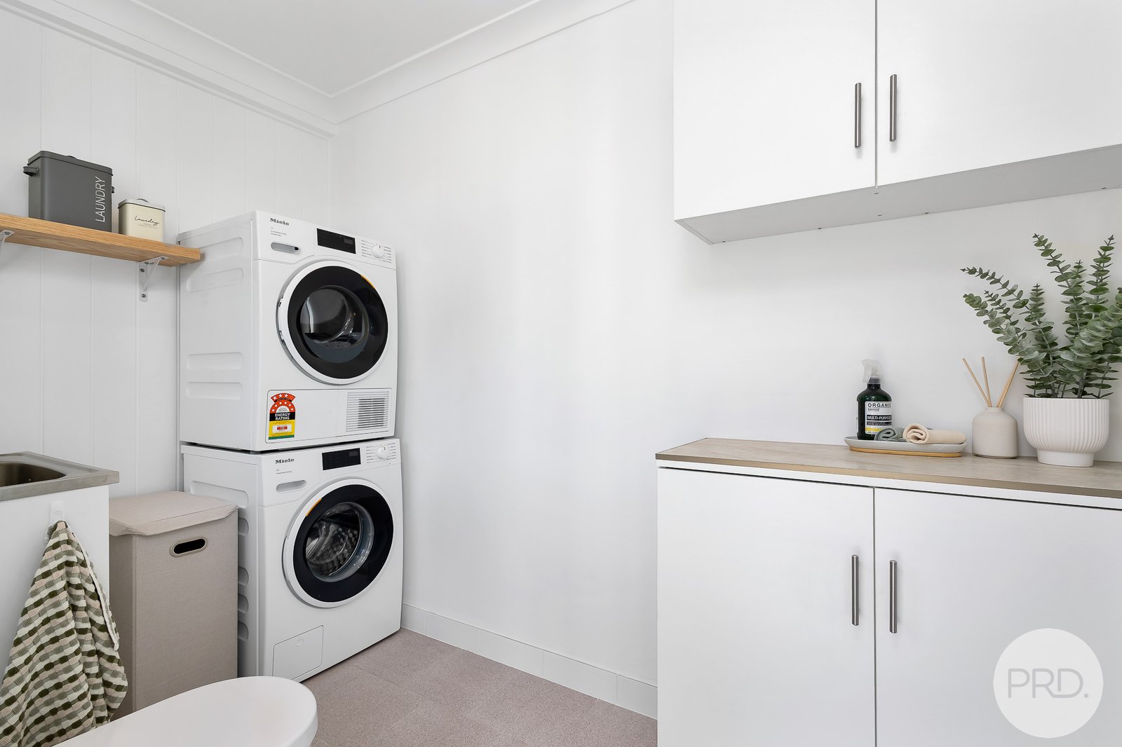 240 Sandy Point Road SALAMANDER BAY 26