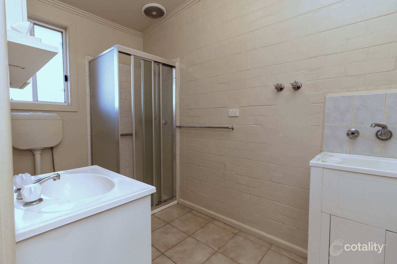 Gallery: 2/40 Vincent Street