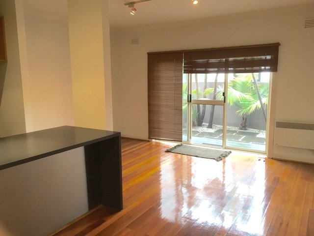 Gallery: 2/400 Barkly Street
