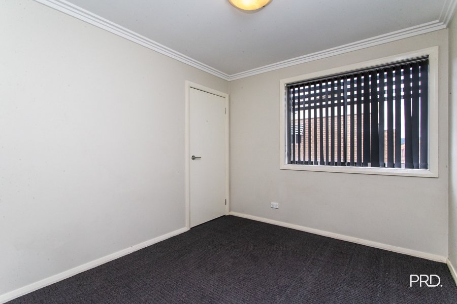 2/400 Glenmore Parkway Glenmore Park 14