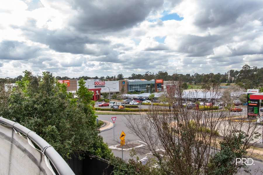 2/400 Glenmore Parkway Glenmore Park 17