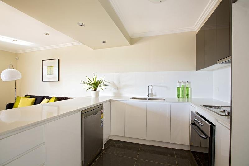 2/400 Glenmore Parkway GLENMORE PARK 7