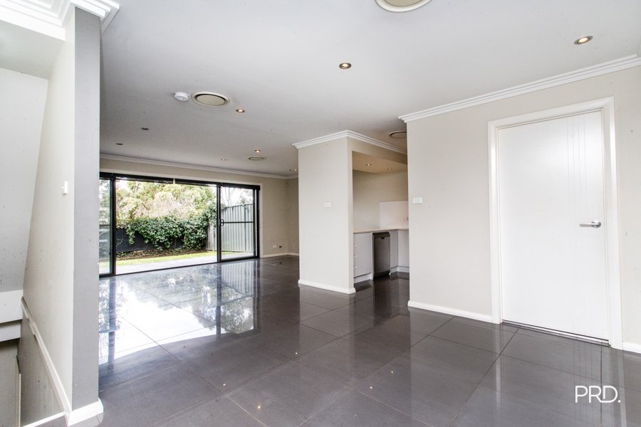 2/400 Glenmore Parkway Glenmore Park 7