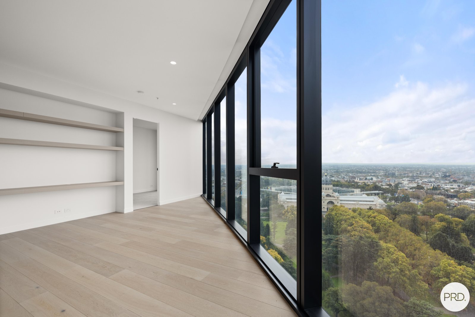 2402/63 La Trobe Street MELBOURNE 6