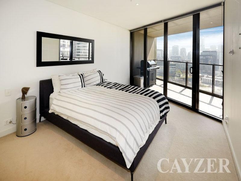 Gallery: 2403/90 Lorimer Street