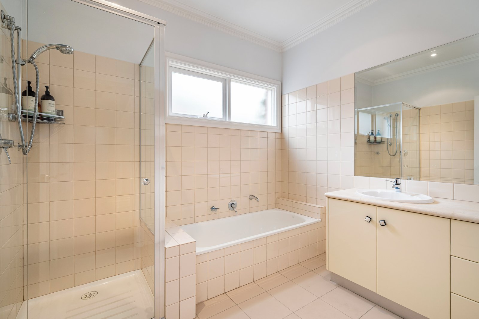 2/406 Wattletree Road, Malvern East, 3145