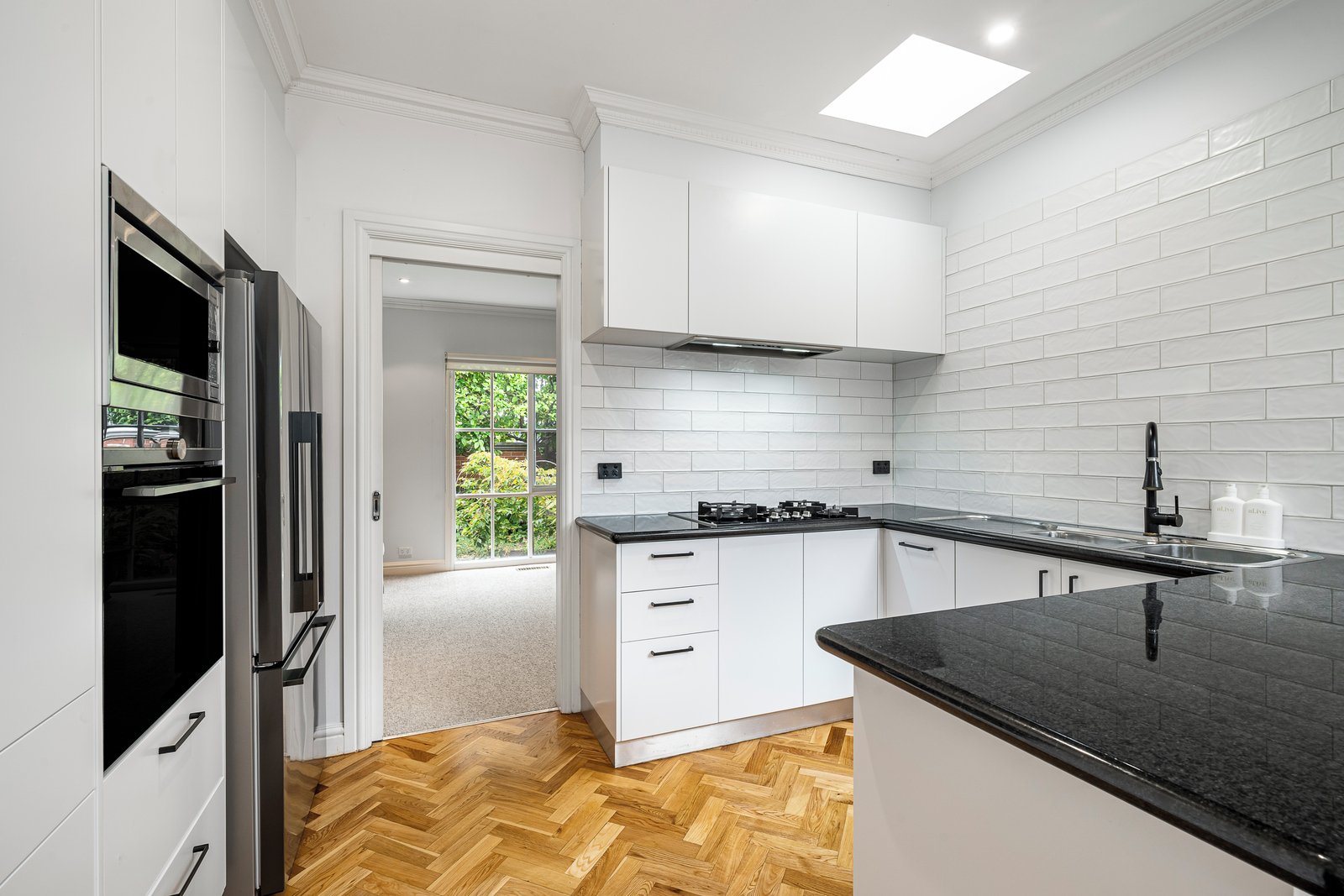 2/406 Wattletree Road, Malvern East, 3145